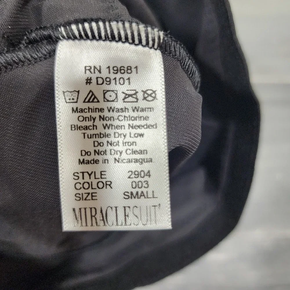Miraclesuit Extra firm‎ Control Brief  Shapewear Panty Style 2904 Small Black